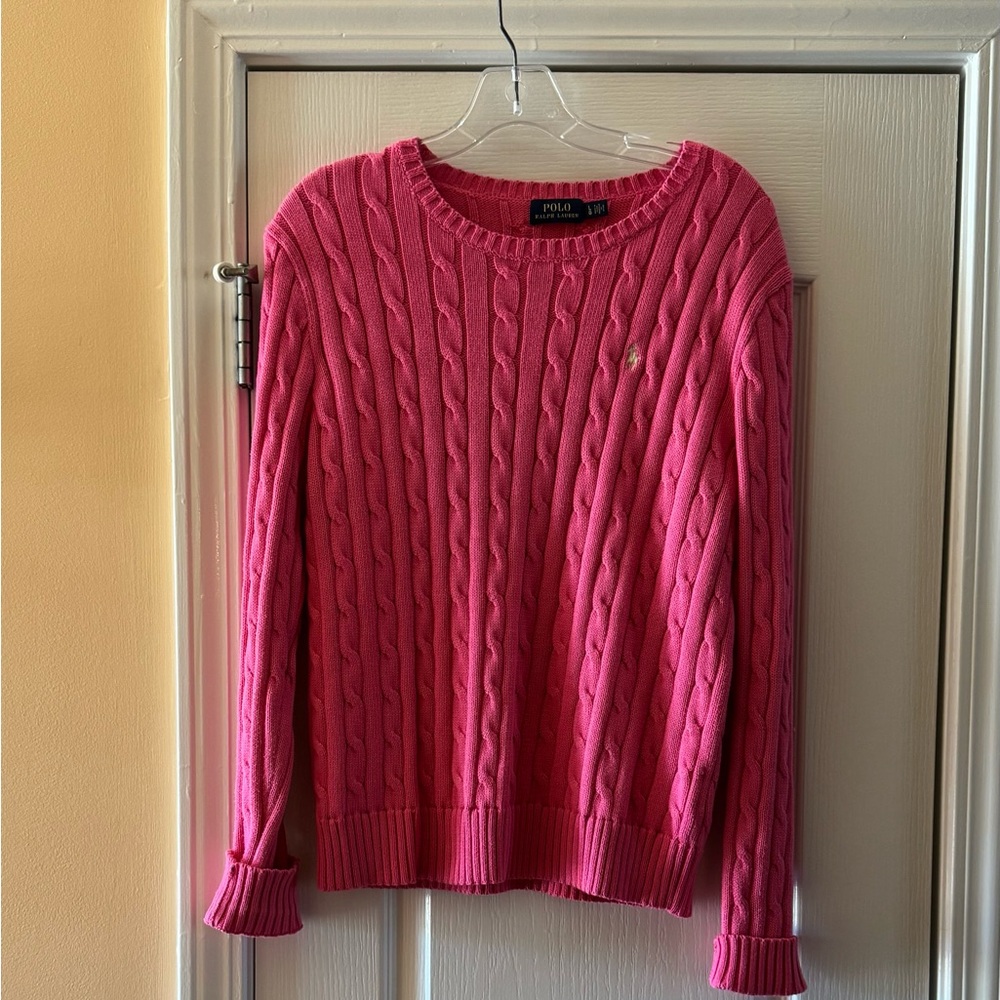Ladies Ralph Lauren sweater.  Excellentnt conditioning!! Never put in the dryer.